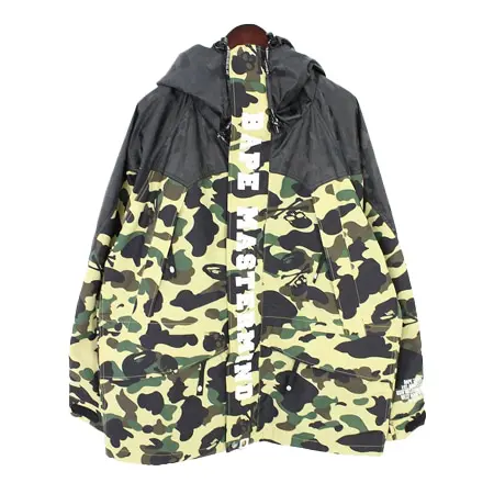 A BATHING APE(アベイシングエイプ)×mastermind JAPAN(マスターマインドジャパン) カモフラ スノボジャケット