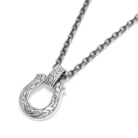 Sympathy of Soul(シンパシーオブソウル) スーマンダックワ×シンパシーオブソウル SDN2001 Collaboration Large Horseshoe Carving Necklace