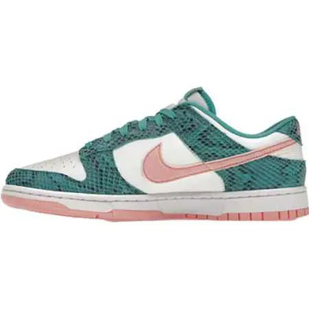 NIKE DUNK(ナイキ ダンク) Nike Dunk LowSnakeskin Washed Teal Bleached Coral