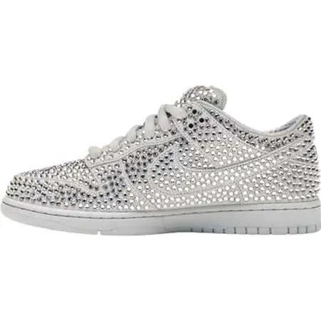 NIKE DUNK(ナイキ ダンク)×CACTUS PLANT FLEA MARKET(カクタス プラント フリー マーケット) NIKE DUNK LOW “SWAROVSKI” “PURE PLATINUM”