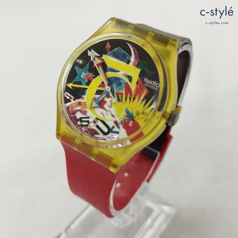SWATCH スウォッチ GZ107 横尾忠則 RORRIM5 レッド系 腕時計 クォーツ