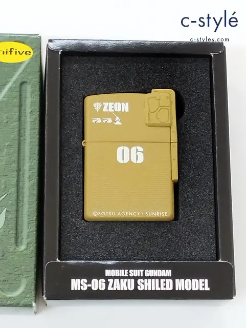 ZIPPO ジッポー 機動戦士ガンダム MS-06 ZAKUII シールドモデル No.3 立体プレート 2003年製 オイルライター