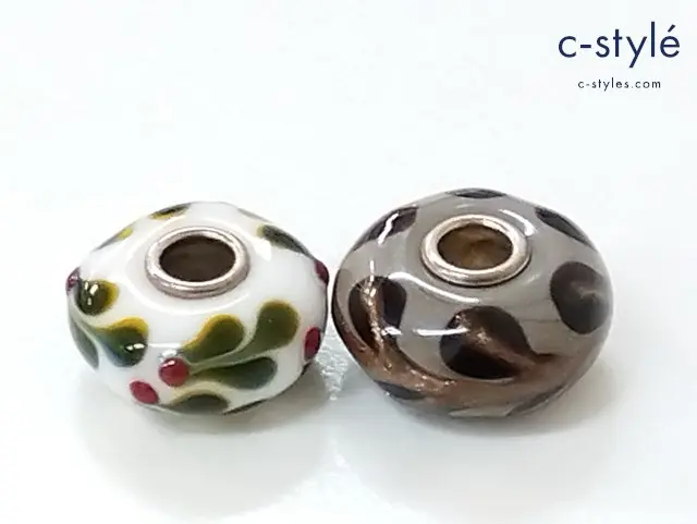 TROLLBEADS トロールビーズ ガラスビーズ マルチカラー 総柄 チャーム 計2点