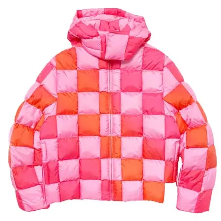 ERL(イーアールエル) UNISEX GRADIENT CHECKER HOODED PUFFER COAT WOVEN PINK