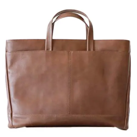 quadro(クオドロ) レザーヘルメットバッグ