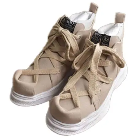 beauty:beast(ビューティビースト) ロールトゥステイニングシューズ ×ミハラヤスヒロ”ベージュ×ベージュ”