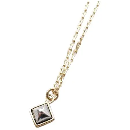 mollive(モリーヴ) STUDS K18+SV NECKLACE