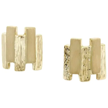 UNOAERRE(ウノアエレ) K18イエローゴールドデザインピアス 28206