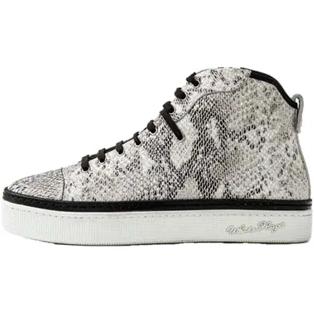 White Flags(ホワイトフラッグス) PirePire