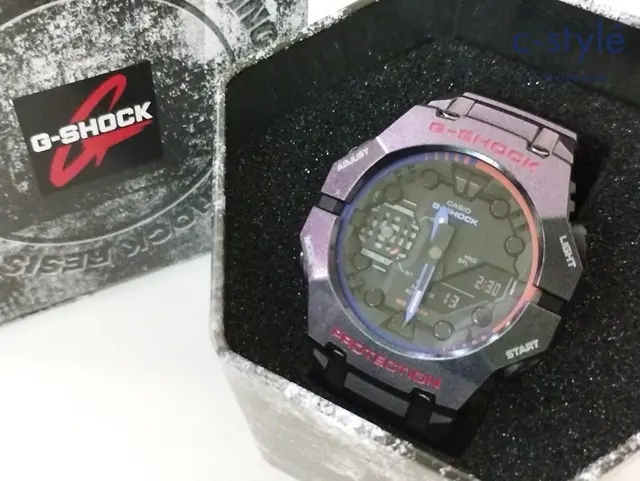 CASIO カシオ 腕時計 ブラック系 G-SHOCK クォーツ式 GA-B001AH-6AJF