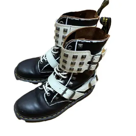 Dr.Martens(ドクターマーチン) 10ホール 1490 JOSKA STUD スタッズ 10ホール41