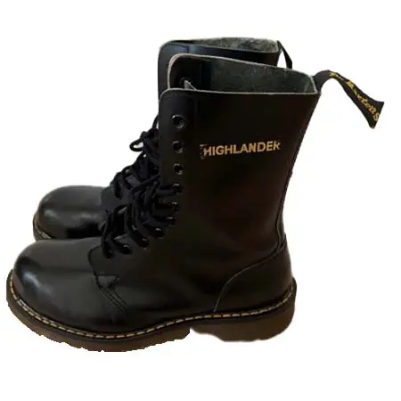 Dr.Martens(ドクターマーチン) 10ホール ホワイト社製HIGHLANDERモデル10ホール
