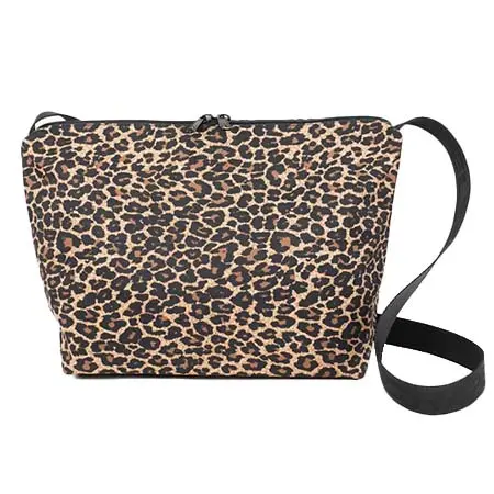 Herve Chapelier(エルベシャプリエ) 1754FJQ(ナイロンスクエアショルダーバッグL　パンサー）