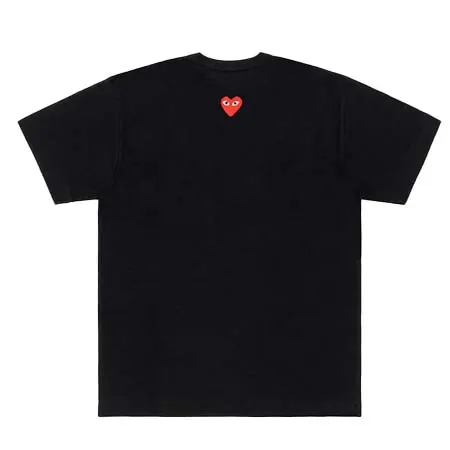 PLAY COMME des GARCONS(プレイコムデギャルソン) T-Shirt With Red Emblem On The Back