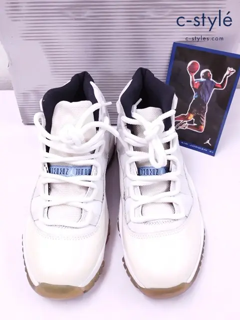 NIKE ナイキ スニーカー 25.5cm ホワイト系 AIR JORDAN 11 RETRO 136046-142