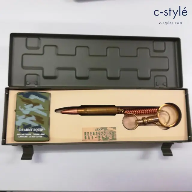 ZIPPO ジッポー オイルライター U.S ARMY EQUIP. マルチカラー 2001 弾丸キーホルダー付