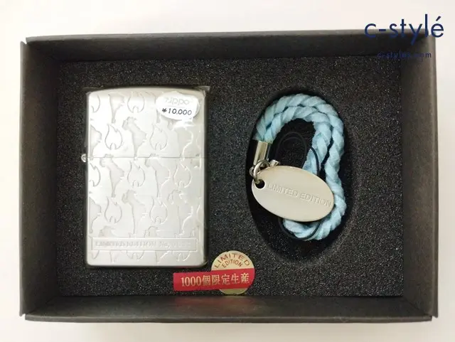 ZIPPO ジッポー オイルライター SMOKING GIRL LIMITED EDITION No.0011 シルバー ’02 ストラップ付き