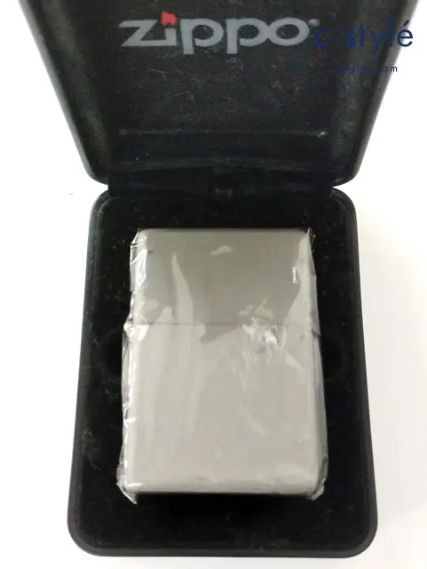 ZIPPO ジッポー オイルライター SOLID TITANIUM グレー系 ’01 ソリッドチタニウム ケース付