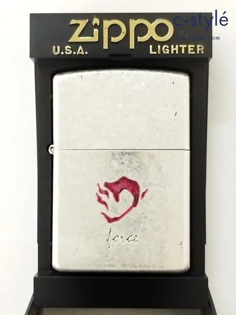ZIPPO ジッポー オイルライター force 立ち昇る炎は力の象徴 シルバー ’01 フォース