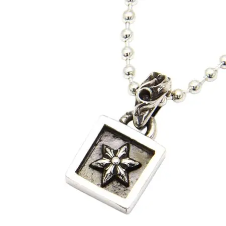 クロムハーツ(CHROME HEARTS) ネックレス フレームド スターチャーム