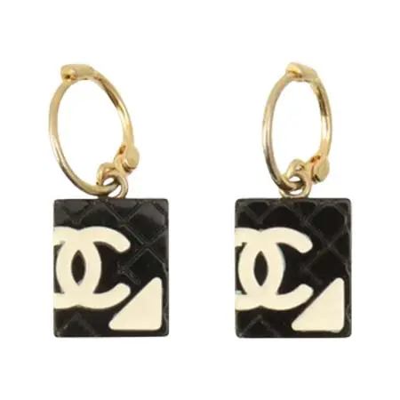 ヴィンテージ シャネル(VINTAGE CHANEL) 2005年 カンボン スイングイヤリング