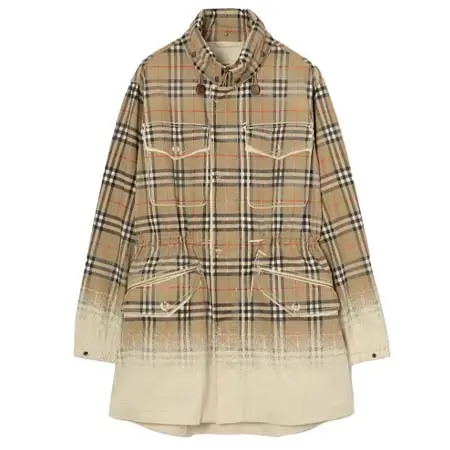 バーバリー(BURBERRY) アパレル(洋服) グラデーションチェック トロピカルギャバジンパーカー
