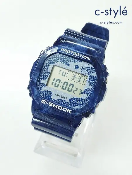 CASIO カシオ 腕時計 ブルー 青花 デジタルウォッチ G-SHOCK ジーショック DW-5600BWP